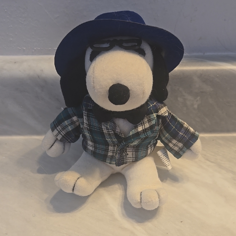 Vintage SNOOPY Plush